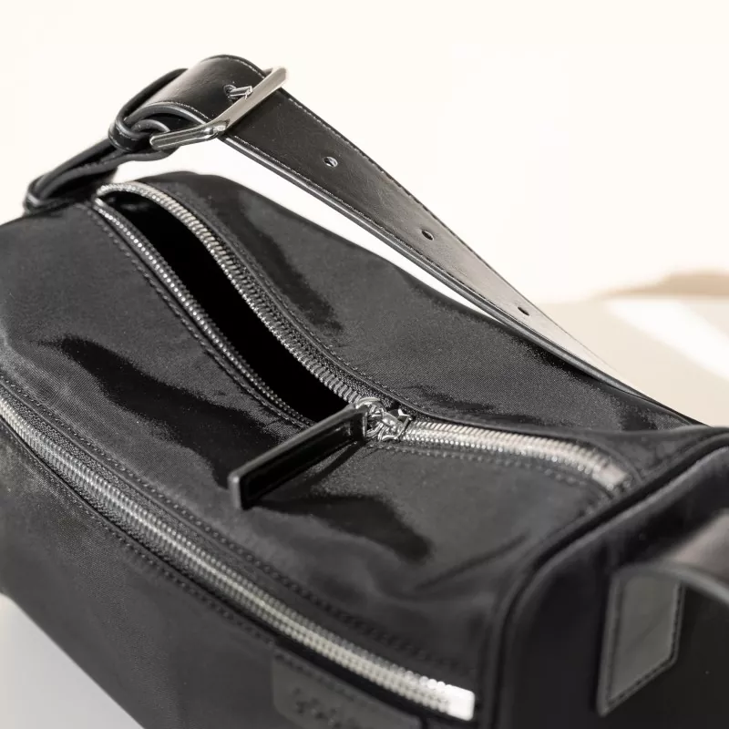 How to choose the closure method of a bag?